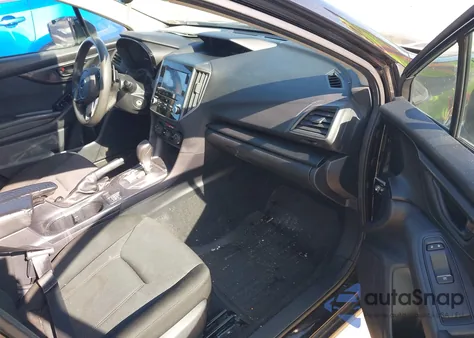 2021 Subaru Impreza Premium 5-Door z USA, uszkodzony, nr VIN 4S3GTAV66M3714986